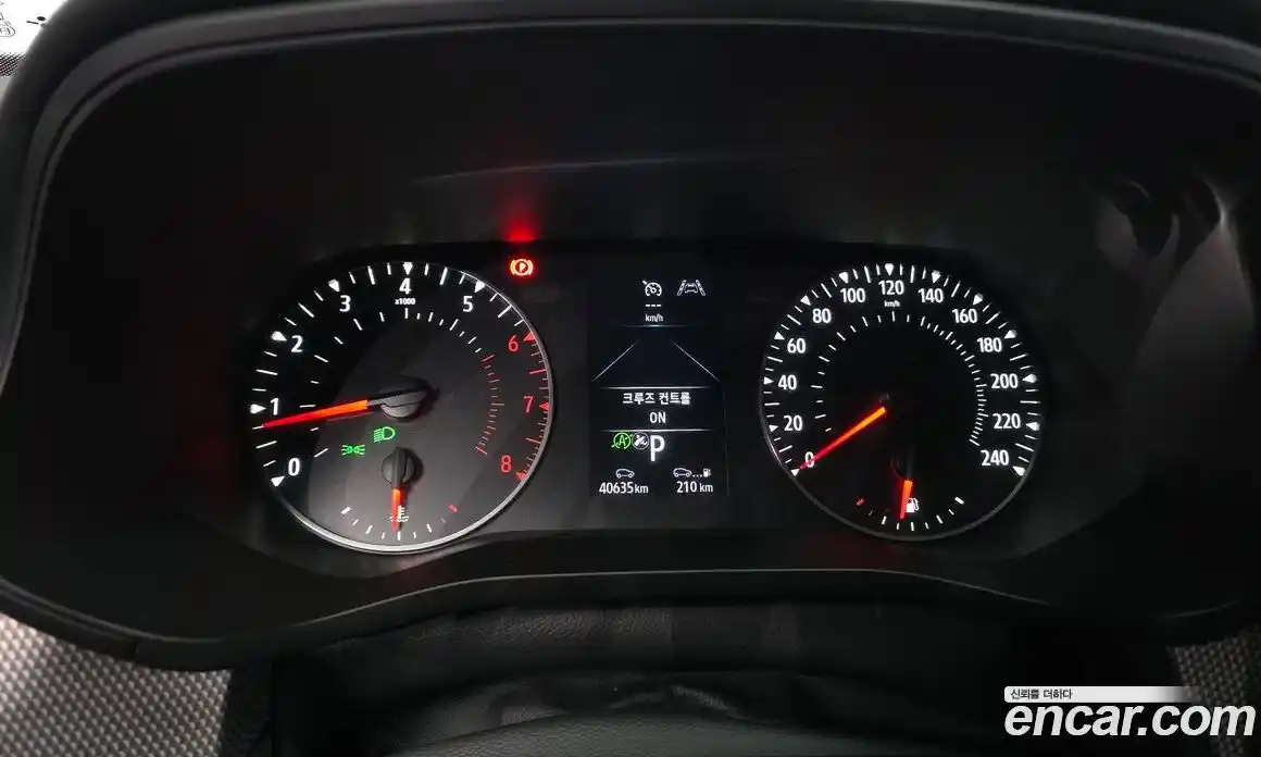 Renault XM3 2023 1.6 Автомат в Москве № 328337, фото 8