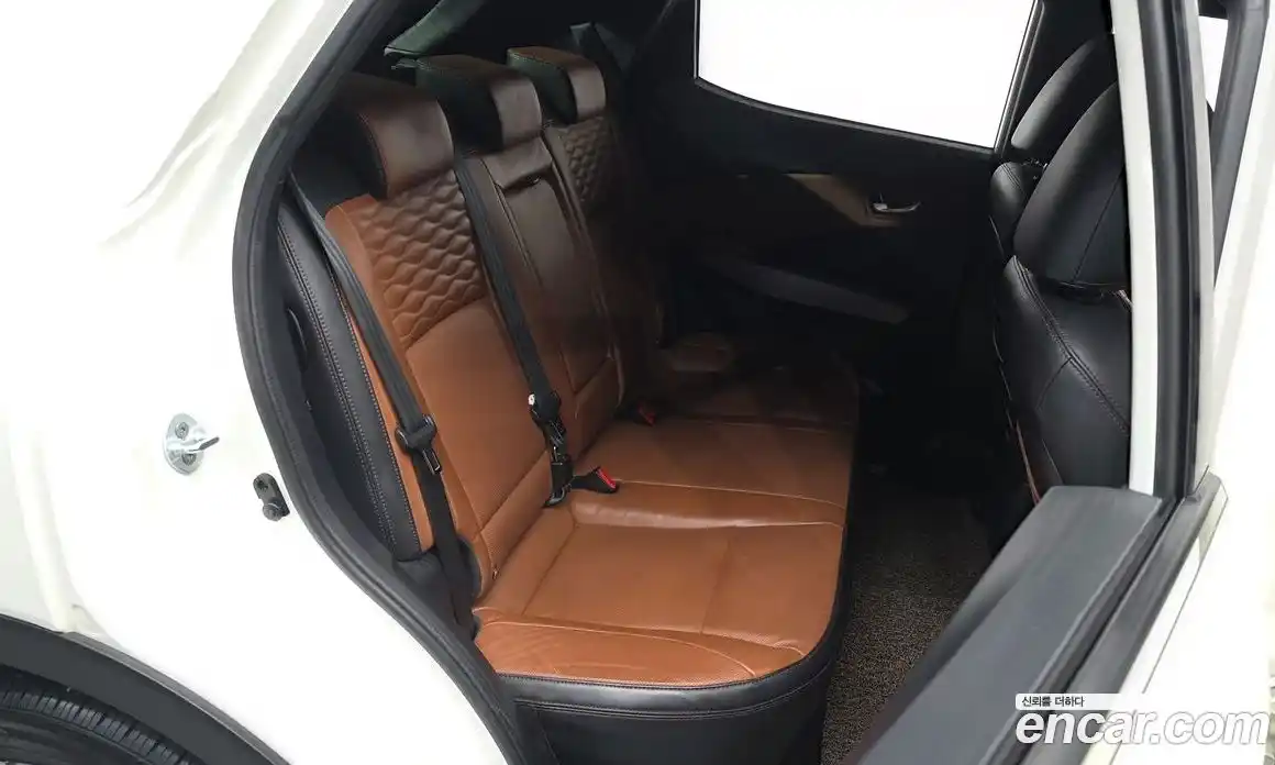 SsangYong TIBOLI 2019 1.6 Автомат в Москве № 33001, фото 16