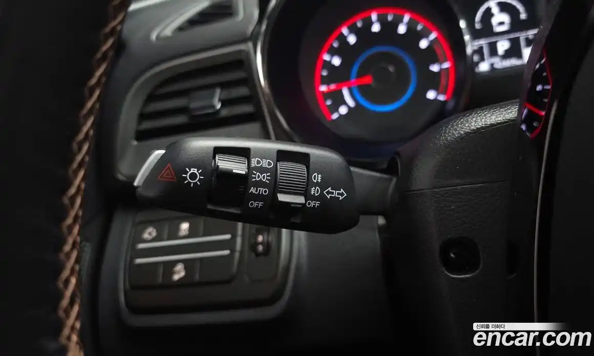 SsangYong TIBOLI 2019 1.6 Автомат в Москве № 33001, фото 19