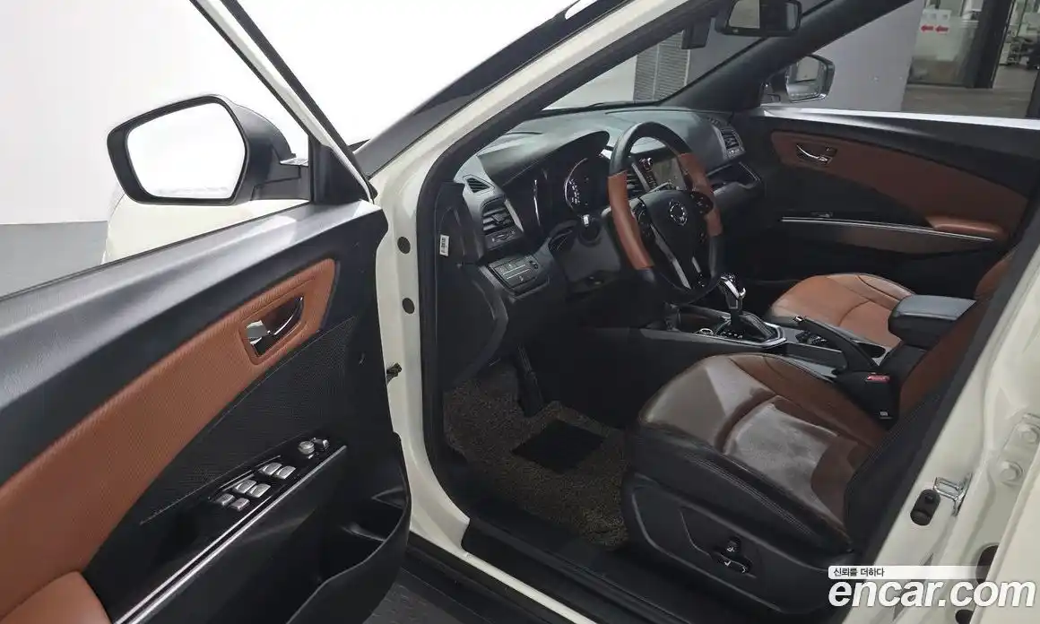 SsangYong TIBOLI 2019 1.6 Автомат в Москве № 33001, фото 4