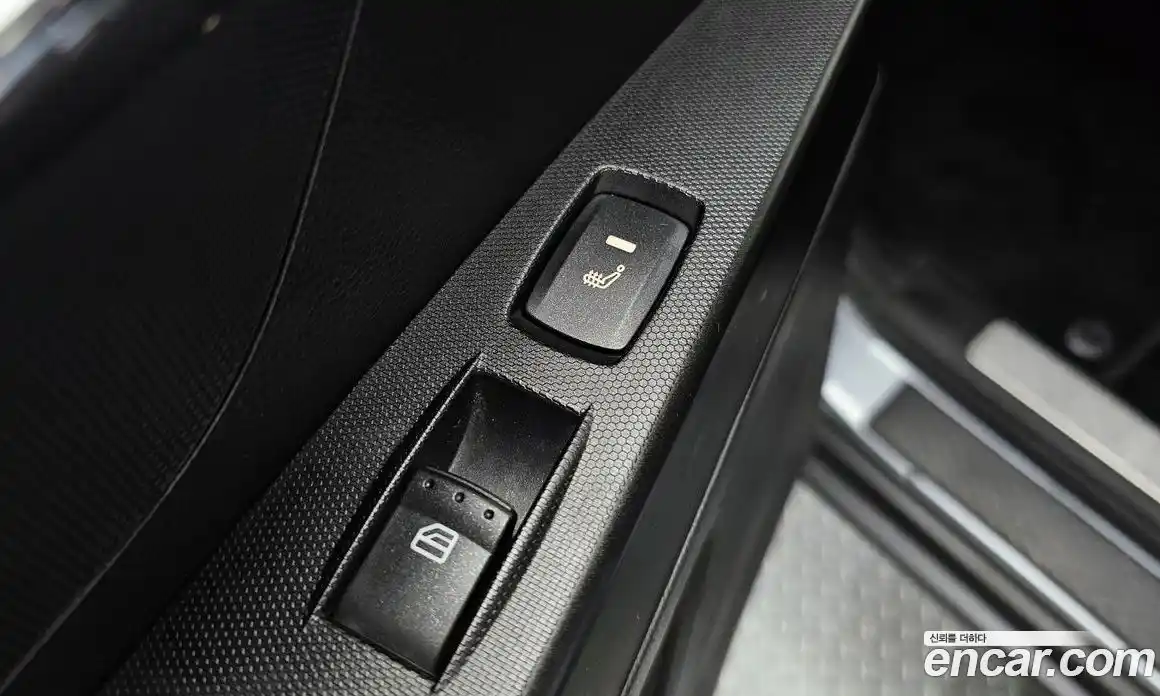 SsangYong Korando 2013 2.0 Автомат в Москве № 33952, фото 4