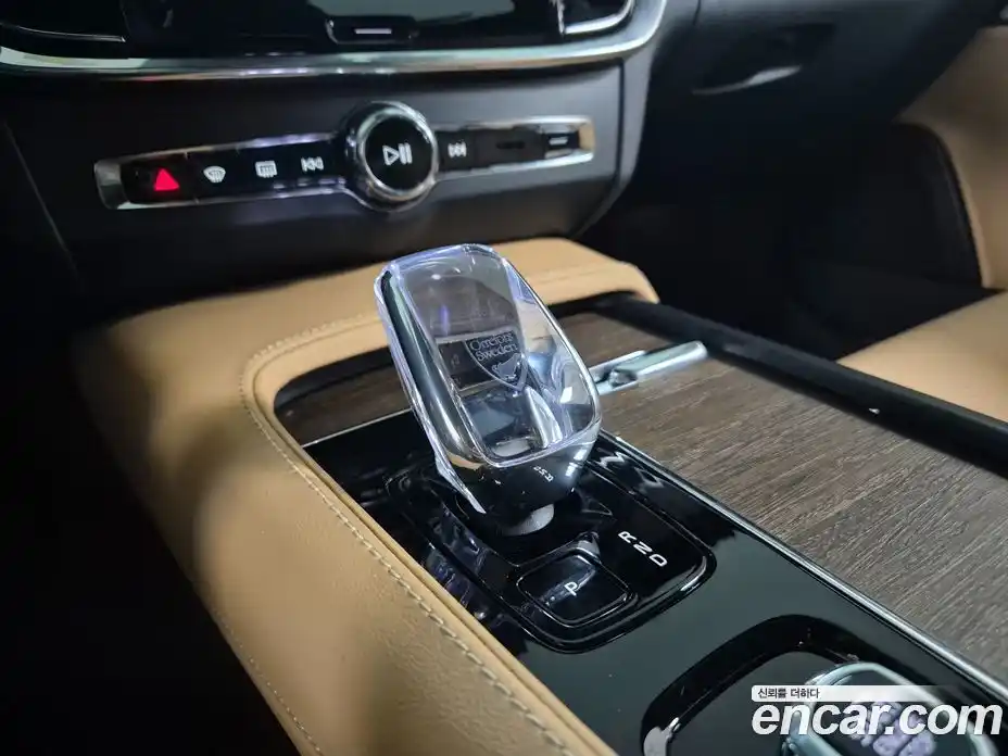 Volvo S90 2024 2.0 Автомат в Москве № 344340, фото 14