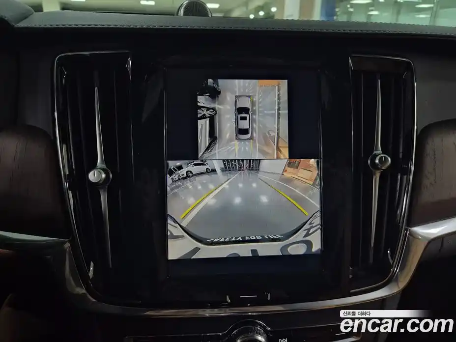 Volvo S90 2024 2.0 Автомат в Москве № 344340, фото 17