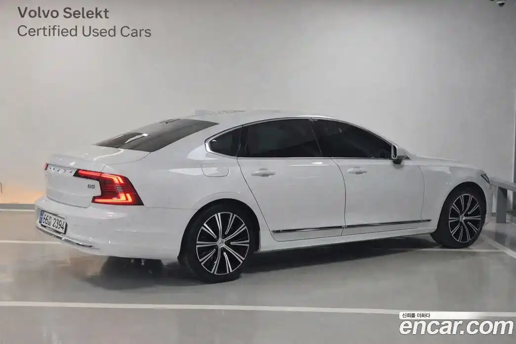 Volvo S90 2024 2.0 Автомат в Москве № 344340, фото 4