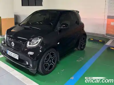 Smart Fortwo 2015 1.0 Механическая в Москве № 346180, миниатюра 6