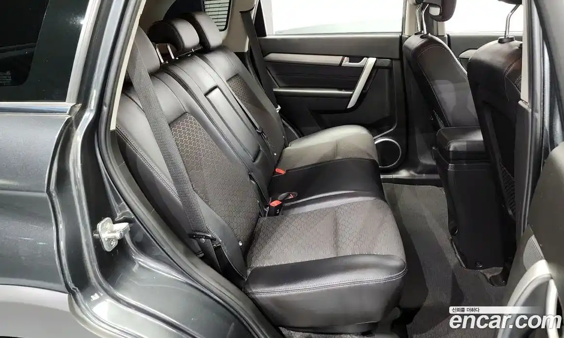 Chevrolet Captiva 2016 2.0 Автомат в Москве № 36723, фото 17