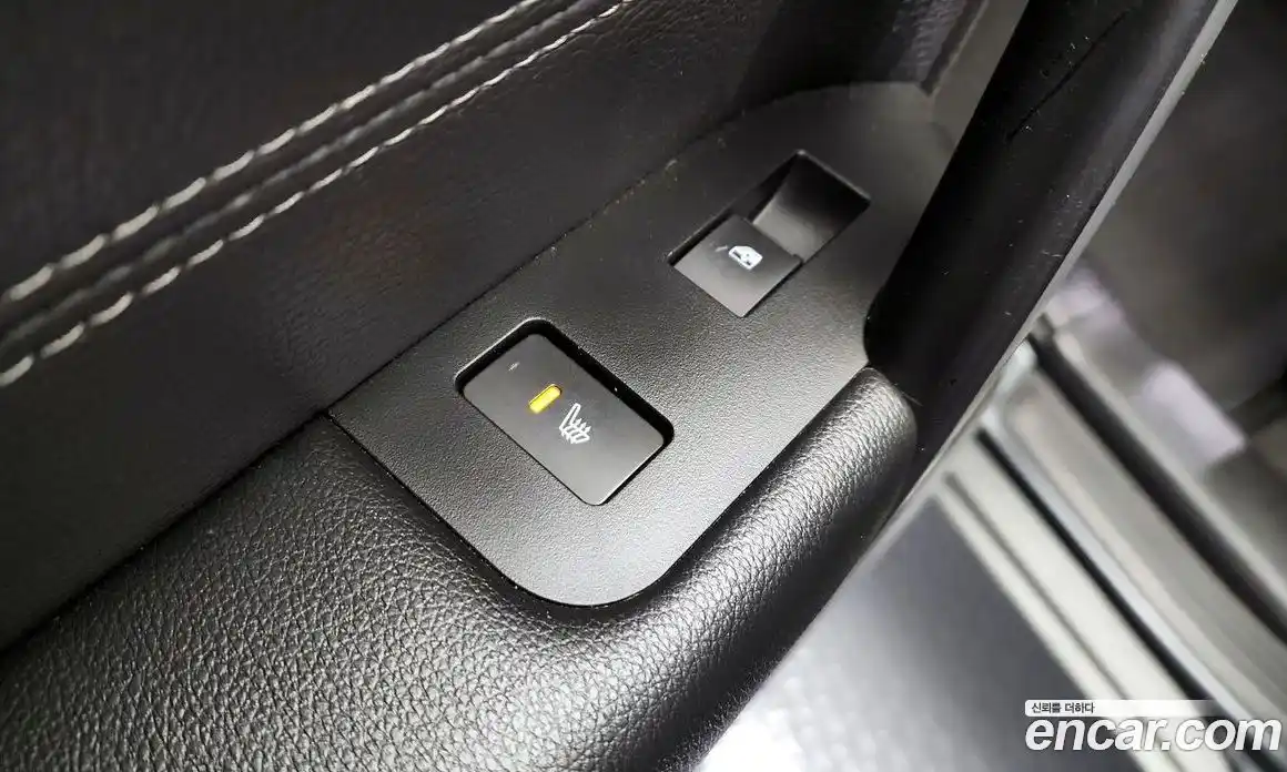 Chevrolet Captiva 2016 2.0 Автомат в Москве № 36723, фото 6