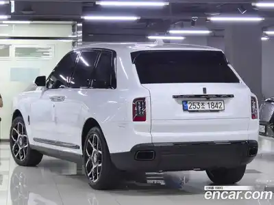 Rolls-Royce Cullinan 2023 6.7 Автомат в Москве № 368393, миниатюра 3