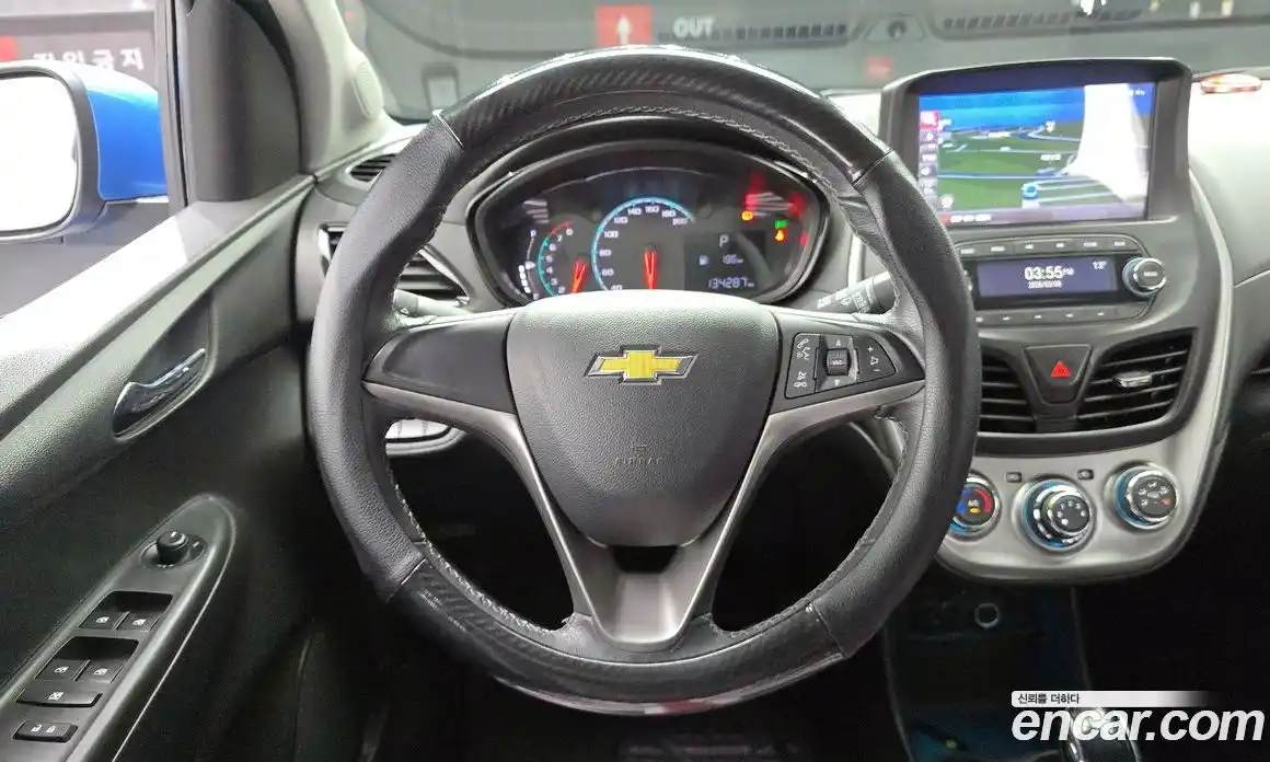 Chevrolet Spark 2016 1.0 Автомат в Москве № 371465, фото 13
