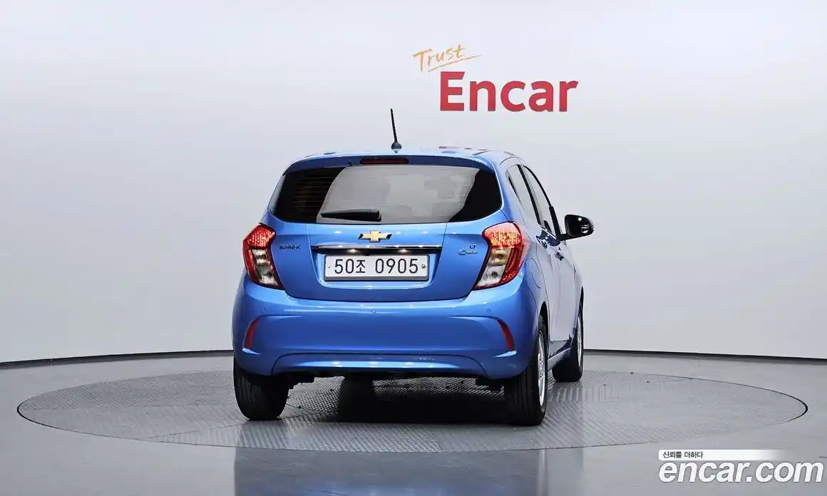 Chevrolet Spark 2016 1.0 Автомат в Москве № 371465, фото 4