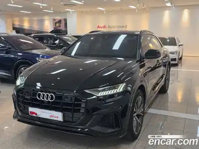 Audi Q8, 2022