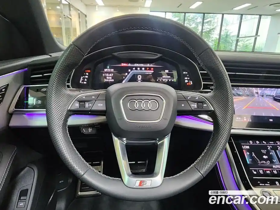 Audi Q8 2022 3.0 Автомат в Москве № 373484, фото 12