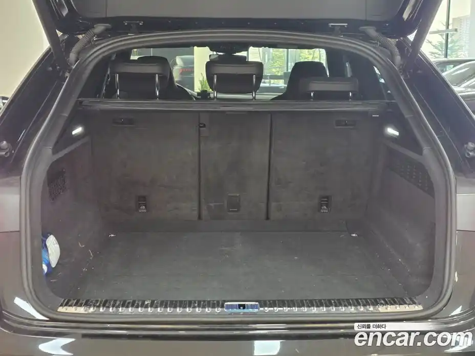 Audi Q8 2022 3.0 Автомат в Москве № 373484, фото 18