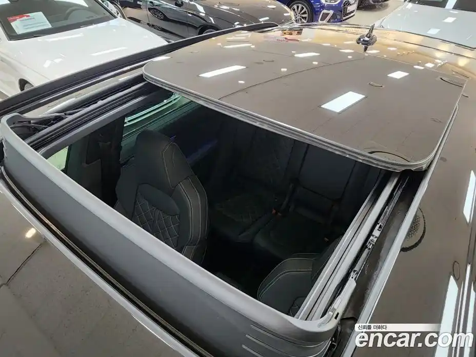 Audi Q8 2022 3.0 Автомат в Москве № 373484, фото 19