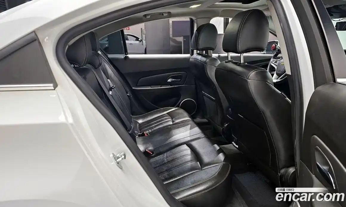 Chevrolet Cruze 2014 1.8 Автомат в Москве № 37712, фото 4