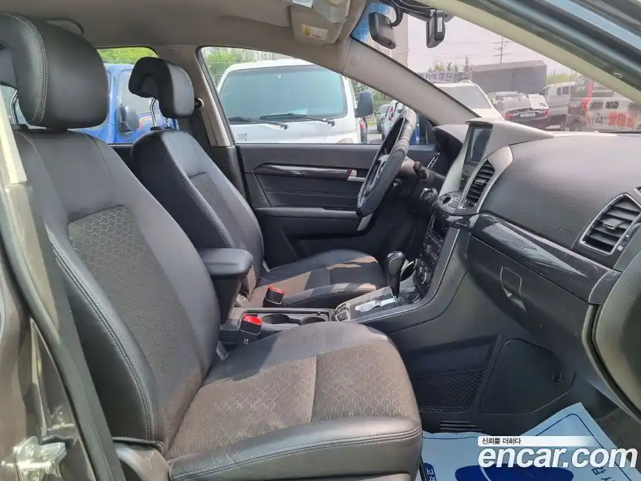 Chevrolet Captiva 2015 2.2 Автомат в Москве № 37772, фото 14