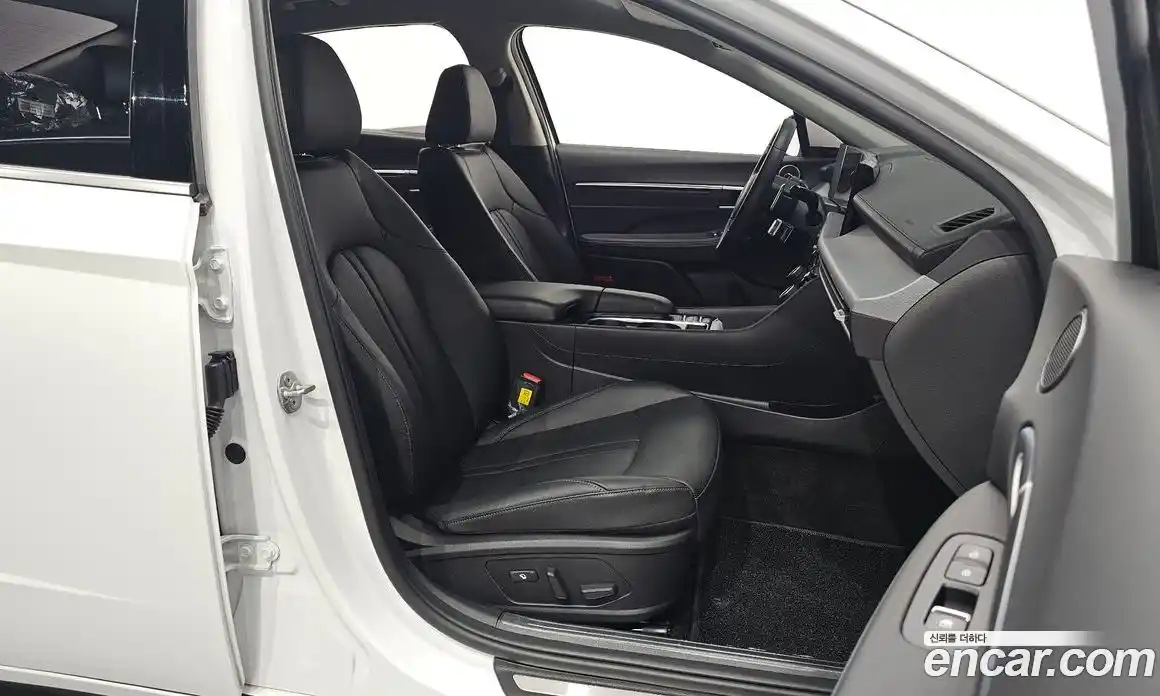 Hyundai Sonata 2024 1.6 Автомат в Москве № 381724, фото 10