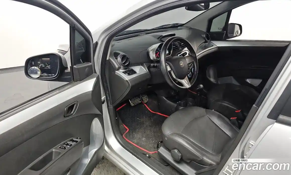 Chevrolet Spark 2014 1.0 Автомат в Москве № 38246, фото 16