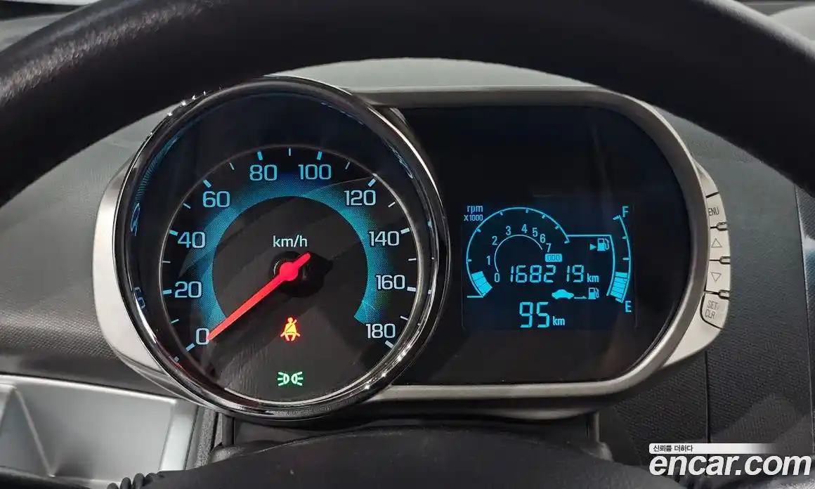 Chevrolet Spark 2014 1.0 Автомат в Москве № 38246, фото 10