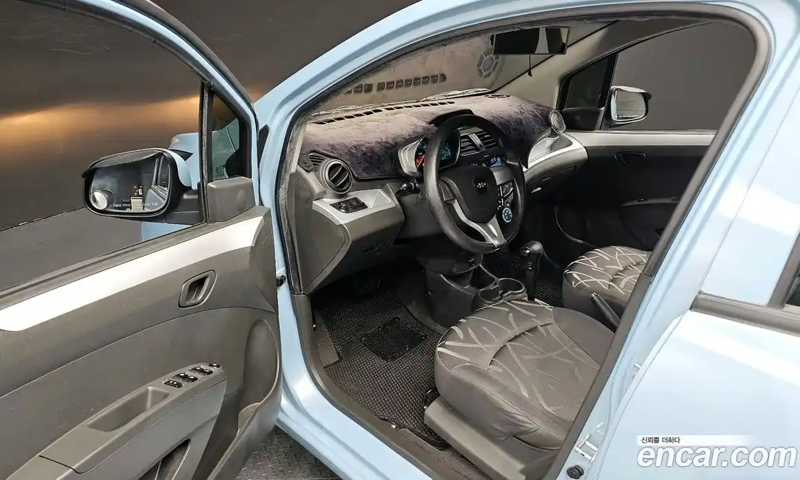 Chevrolet Spark 2014 1.0 Автомат в Москве № 38680, фото 14