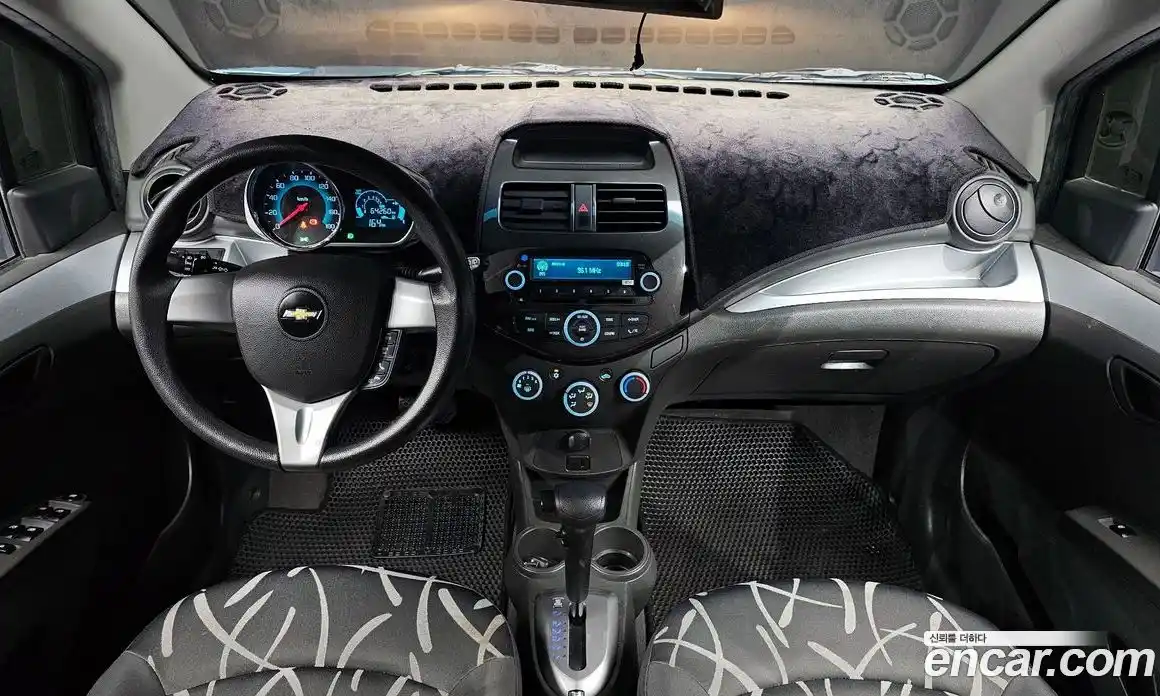 Chevrolet Spark 2014 1.0 Автомат в Москве № 38680, фото 8