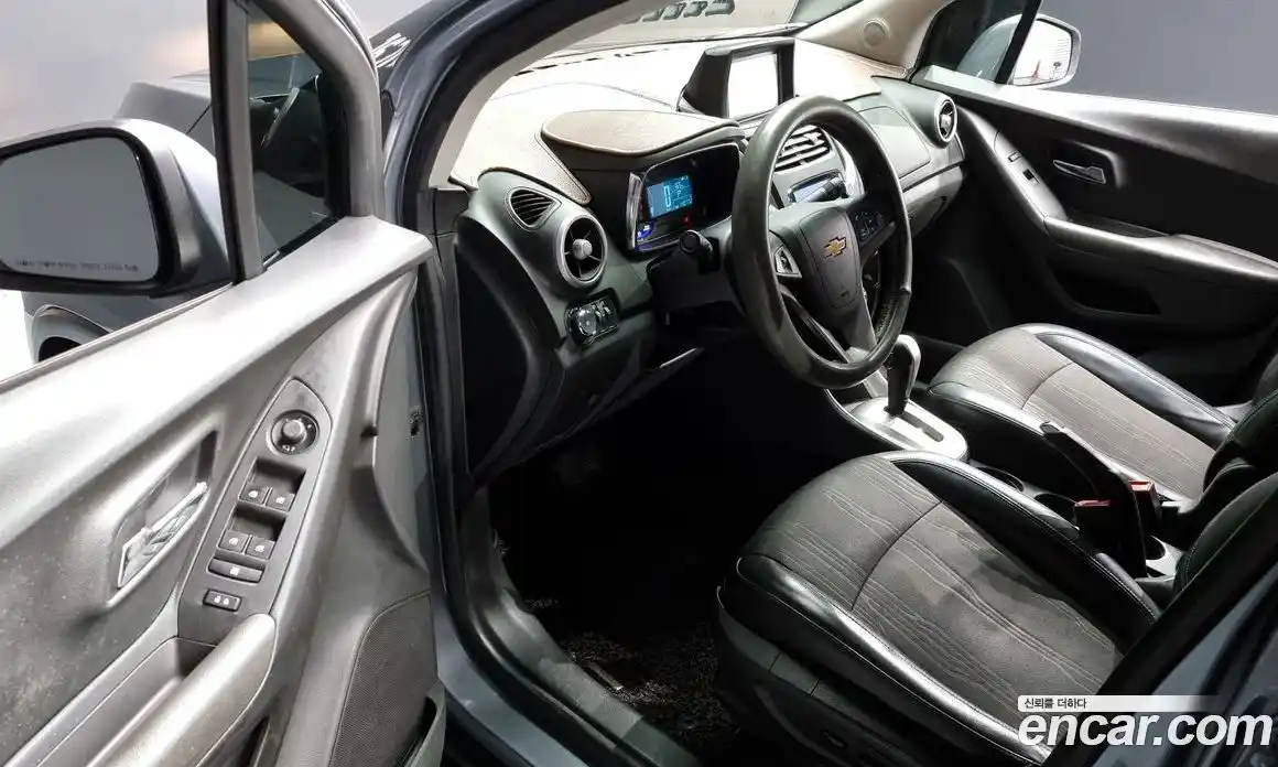 Chevrolet Trax 2014 1.4 Автомат в Москве № 38790, фото 11