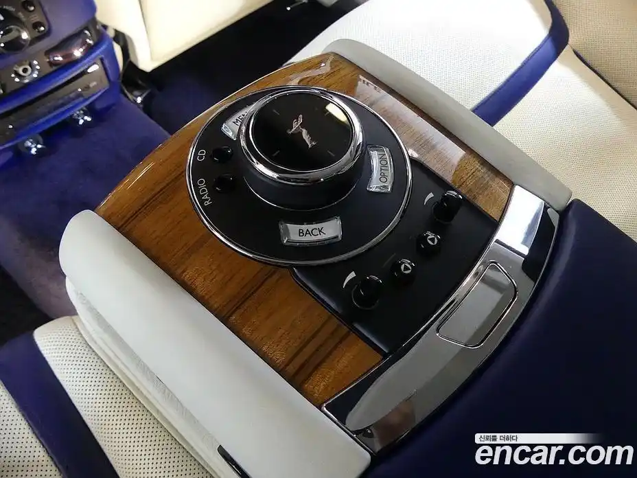 Rolls-Royce Ghost 2016 6.6 Автомат в Москве № 407242, фото 17