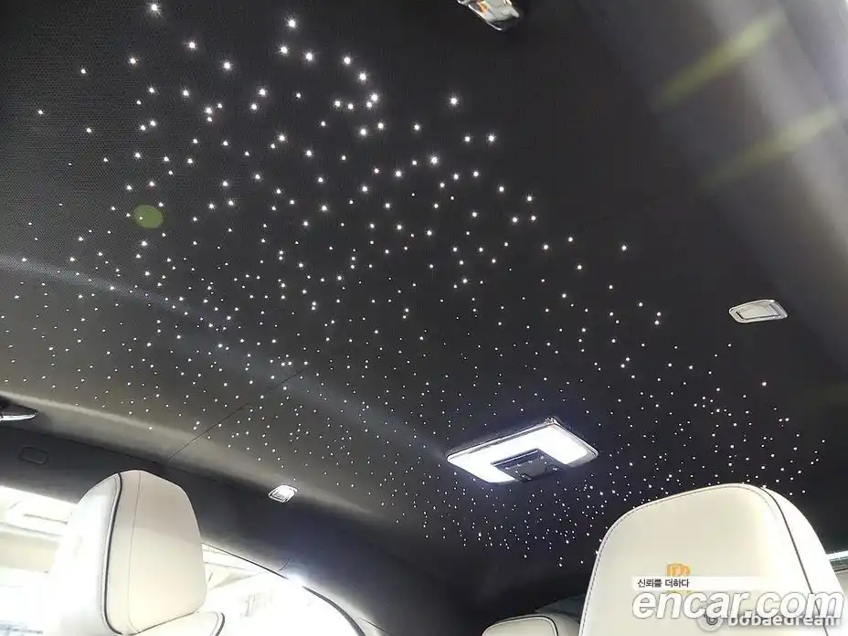 Rolls-Royce Spectre 2024 0.3 Автомат в Москве № 407316, фото 19