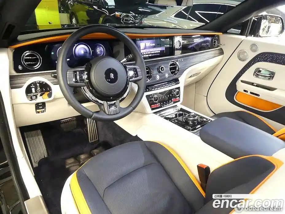 Rolls-Royce Spectre 2024 0.3 Автомат в Москве № 407316, фото 4