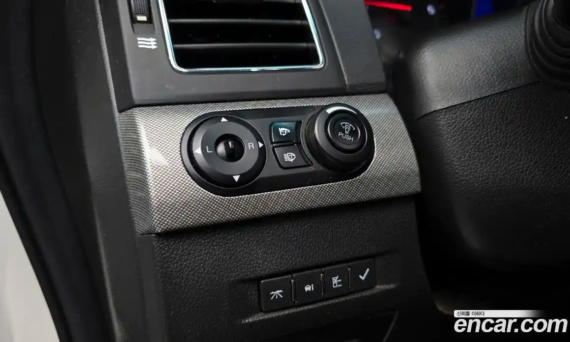 Chevrolet Captiva 2016 2.0 Автомат в Москве № 40789, фото 14