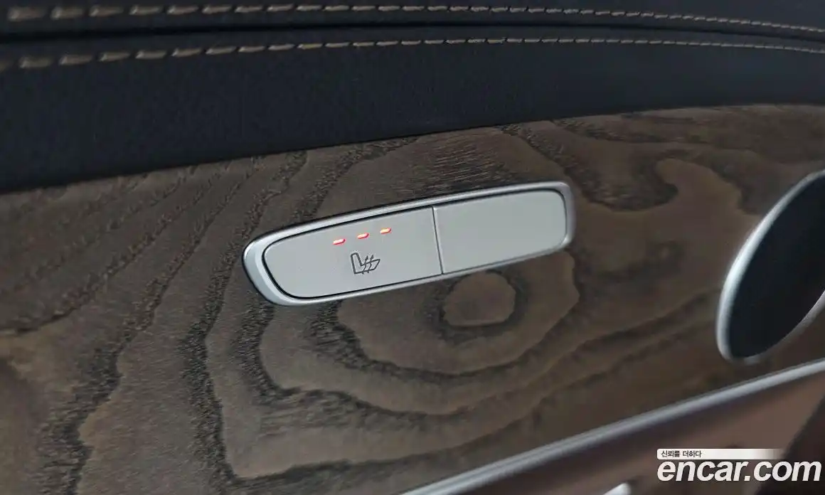 Mercedes-Benz E-Class 2022 2.0 Автомат в Москве № 409914, фото 16