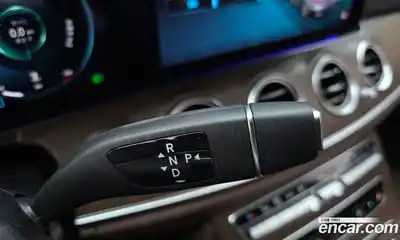 Mercedes-Benz E-Class 2022 2.0 Автомат в Москве № 409914, миниатюра 8