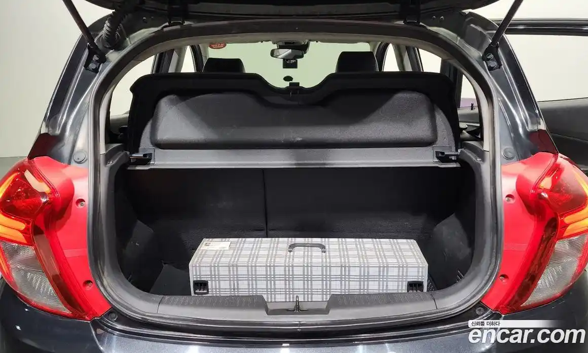 Chevrolet Spark 2016 1.0 Автомат в Москве № 422870, фото 20