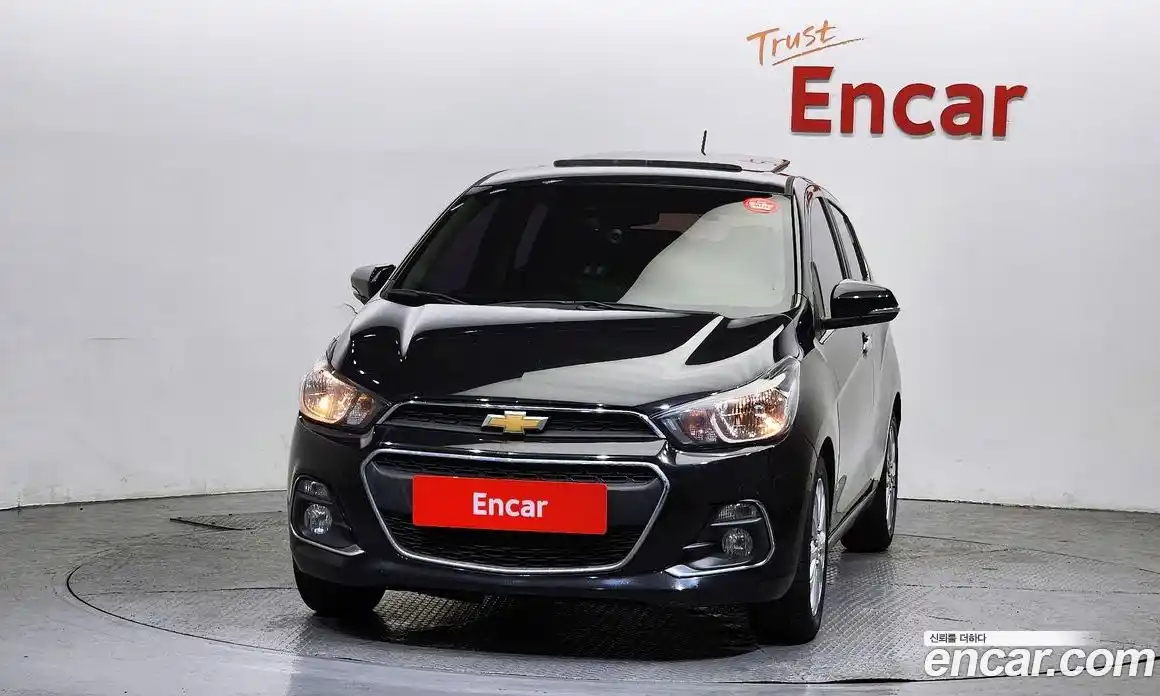 Chevrolet Spark 2016 1.0 Автомат в Москве № 422870, фото 3