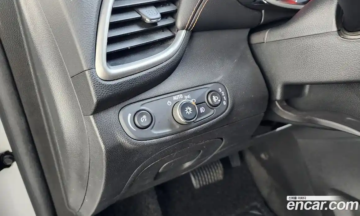 Chevrolet Trax 2019 1.4 Автомат в Москве № 42439, фото 15