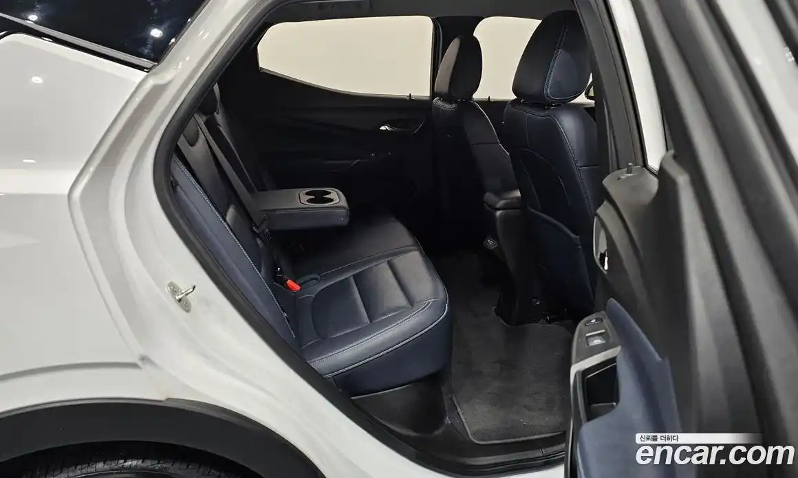 Chevrolet 볼트 EUV 2023 0.2 Автомат в Москве № 42440, фото 15