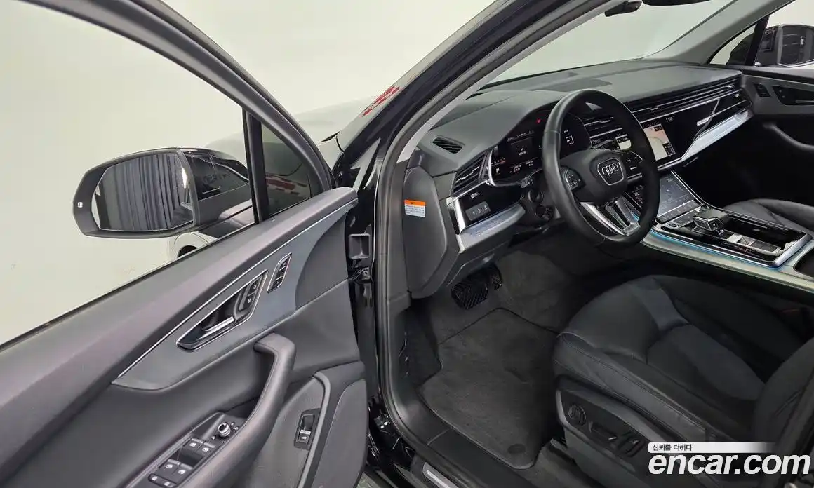 Audi Q7 2022 3.0 Автомат в Москве № 428814, фото 13