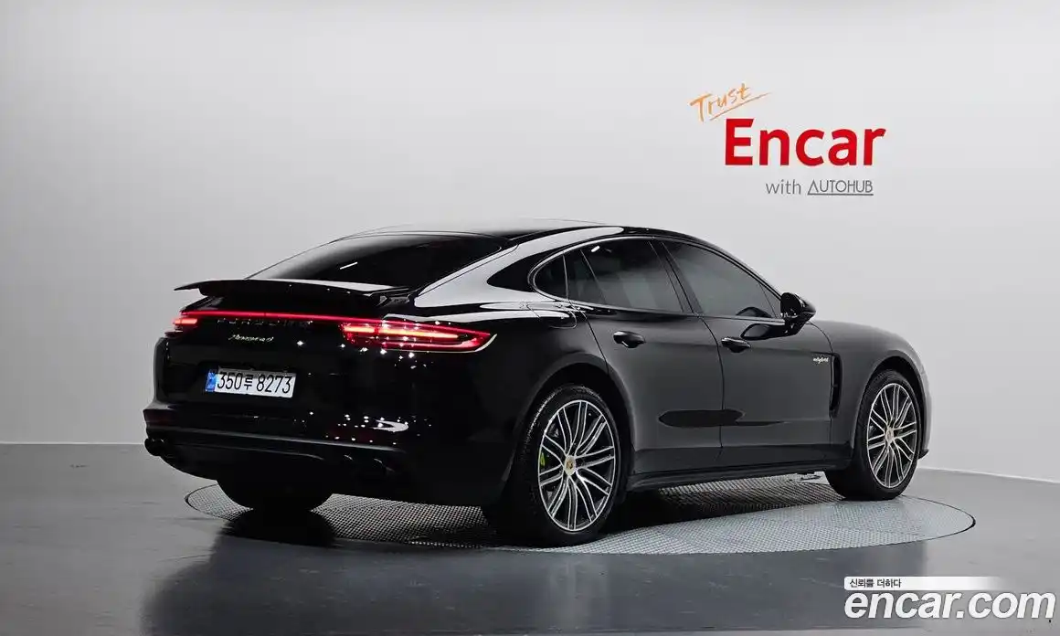 Porsche Panamera 2020 2.9 Автомат в Москве № 430596, фото 2