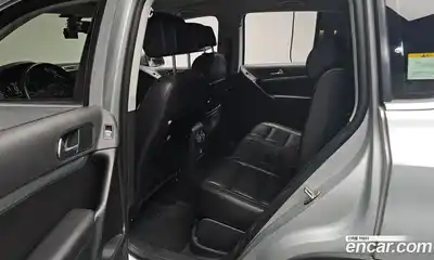 Volkswagen Tiguan 2013 2.0 Автомат в Москве № 432417, миниатюра 12