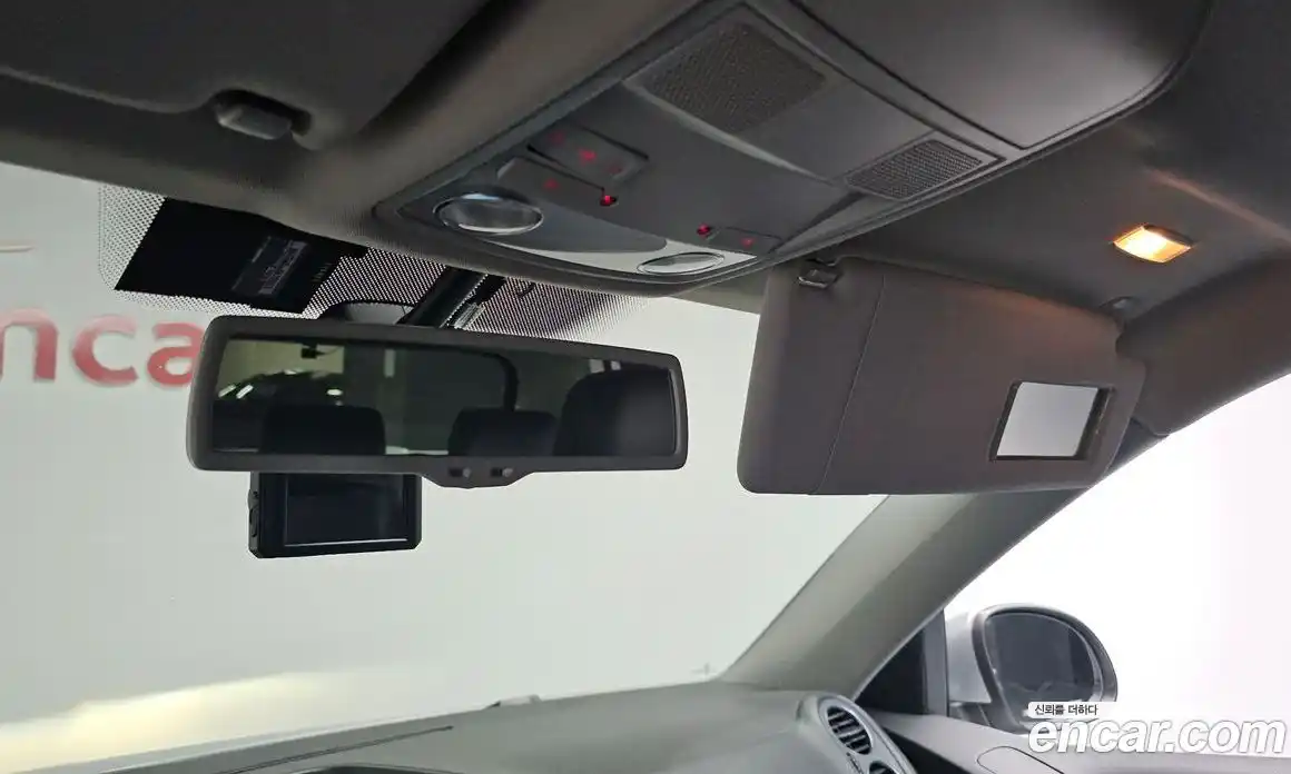 Volkswagen Tiguan 2013 2.0 Автомат в Москве № 432417, фото 16