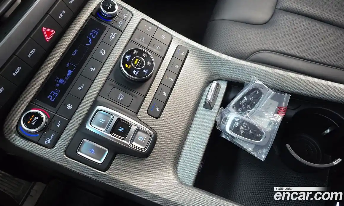 Hyundai Palisade 2023 3.8 Автомат в Москве № 449083, фото 9