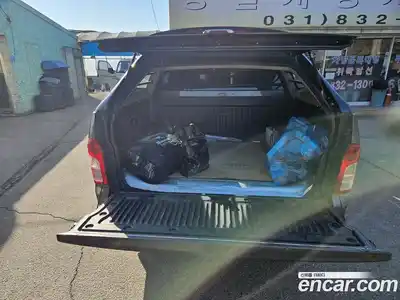 SsangYong Korando 2015 2.0 Автомат в Москве № 454749, миниатюра 10