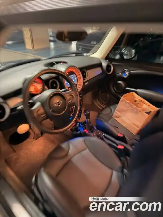 Mini Clubman 2014 1.6 Автомат в Москве № 459600, фото 6