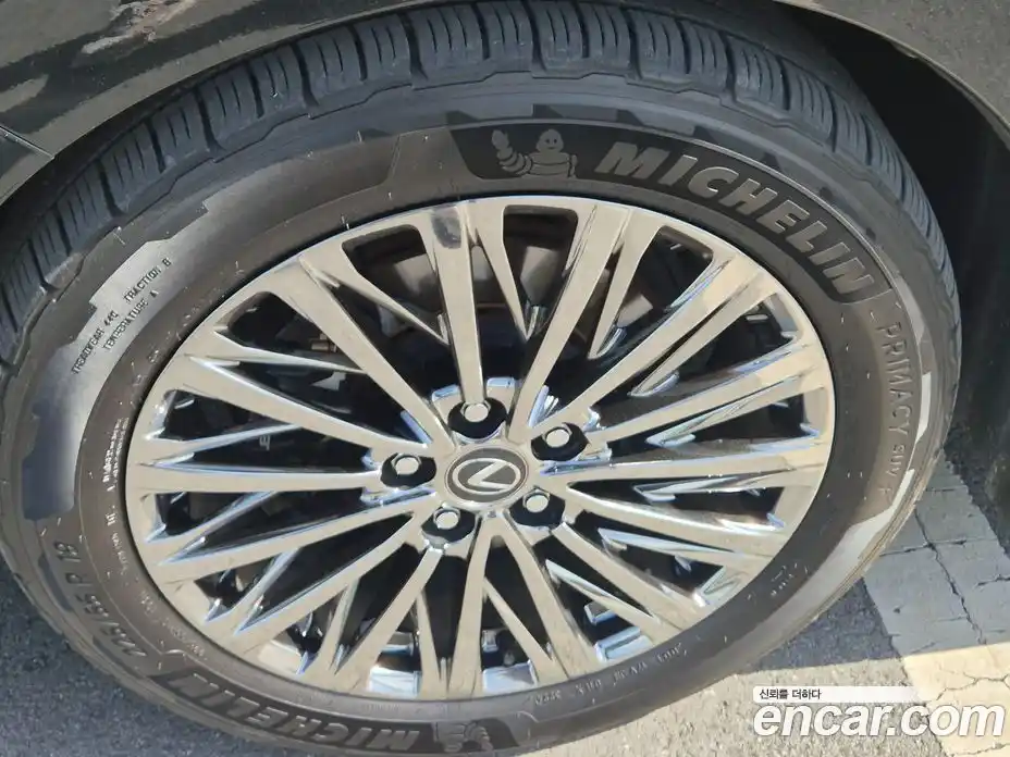 Lexus LM 2025 2.4 Автомат в Москве № 466712, фото 15