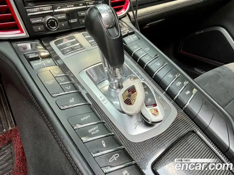 Porsche Panamera 2016 4.8 Автомат в Москве № 470703, фото 9