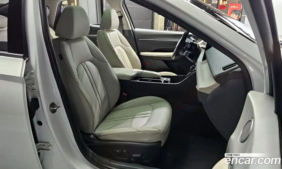 Hyundai Sonata 2024 1.6 Автомат в Москве № 47308, фото 14