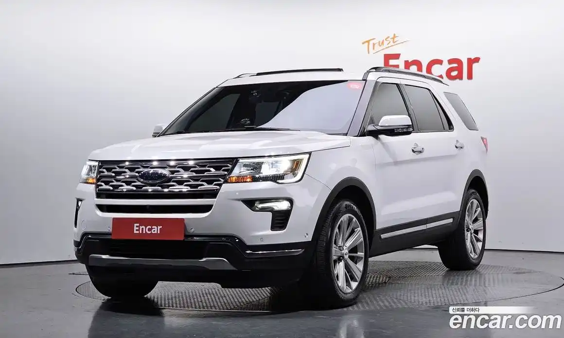 Ford Explorer 2019 2.3 Автомат в Москве № 473478, фото 1