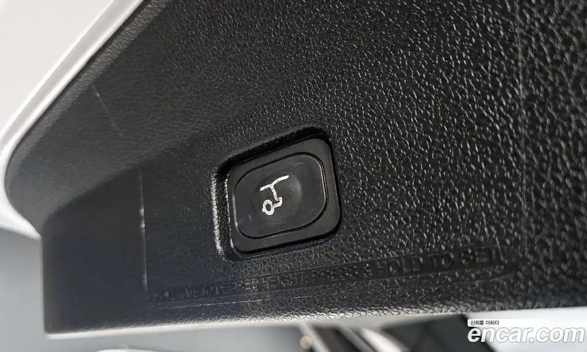 Ford Explorer 2019 2.3 Автомат в Москве № 473478, фото 18