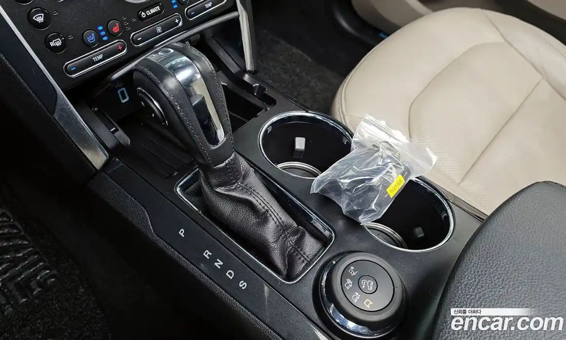 Ford Explorer 2019 2.3 Автомат в Москве № 473478, фото 9