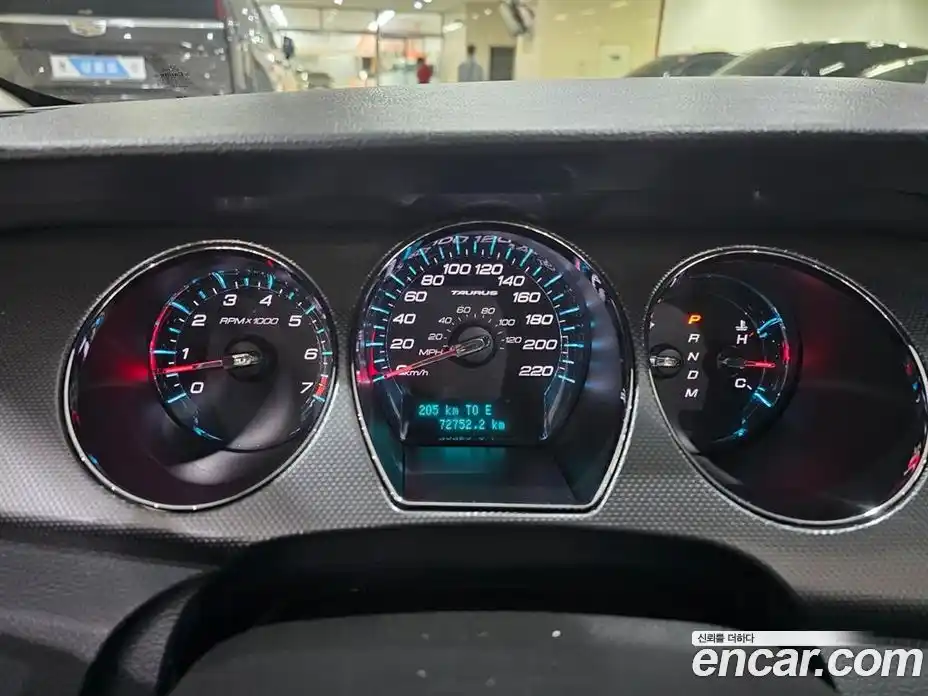 Ford Taurus 2011 3.5 Автомат в Москве № 473857, фото 5